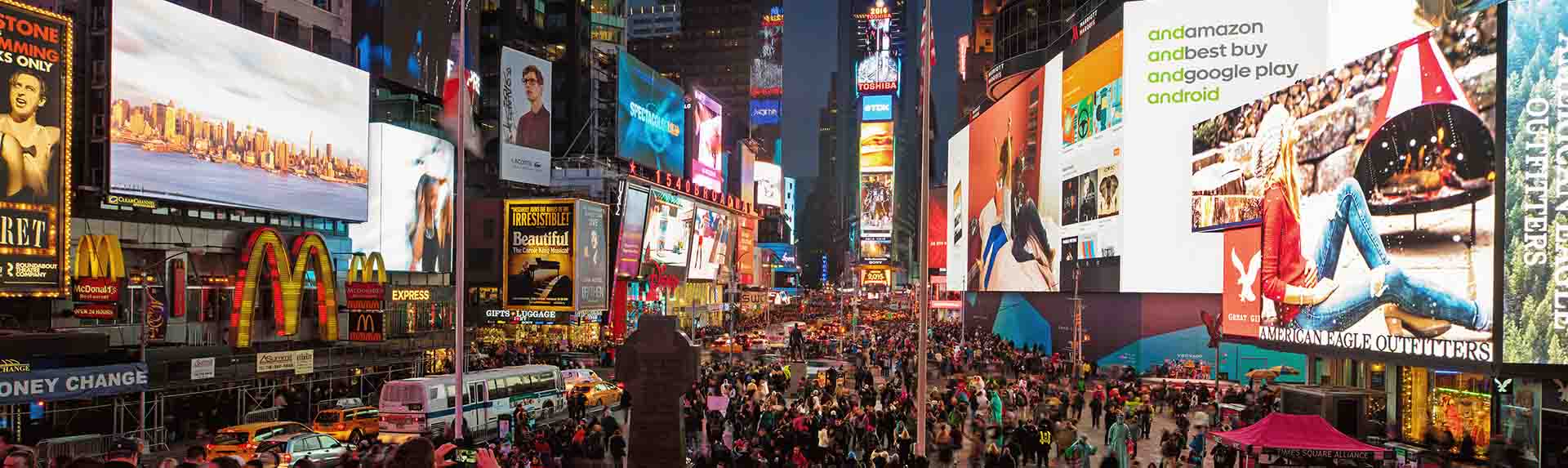 Times Square at dusk Flatiron Media - Lead Generation Services for Professionals